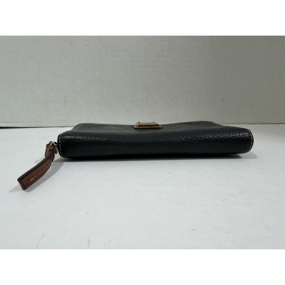 Dooney & Bourke Black & Brown Pebbled Leather  Zip Wallet - Picture 6 of 10